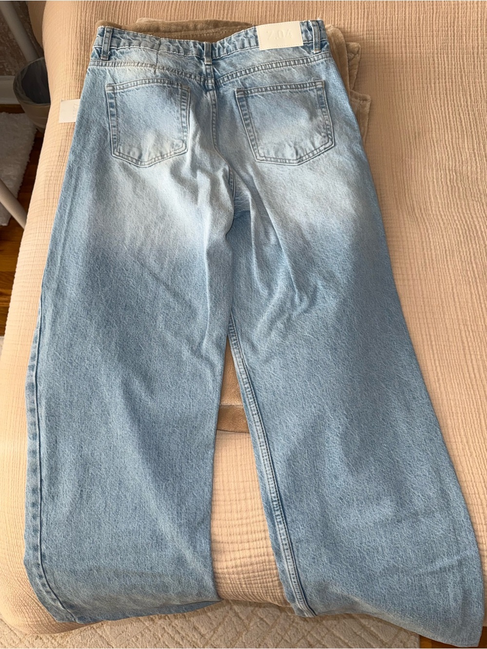 Zara Light Blue Flare Jeans - Picture 3 of 4